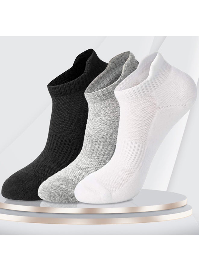 6 أزواج من الجوارب الرياضية قصيرة الساق، بمقاسات أمريكية من 8.5 إلى 10 (مقاس كبير)، مع توفر زوجين باللون الأسود، وزوجين باللون الأبيض، وزوجين باللون الرمادي للاستبدال. - Image 2